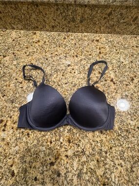 Victoria’s Secret Biofit Demi Uplift Push-up Bra Size 34C